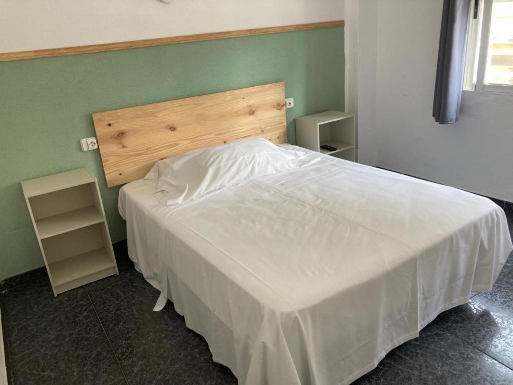 Malvarrosa Beach Rooms バレンシア エクステリア 写真