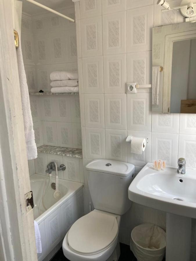 Malvarrosa Beach Rooms バレンシア エクステリア 写真