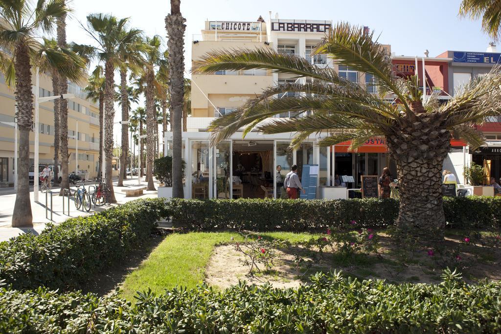 Malvarrosa Beach Rooms バレンシア エクステリア 写真